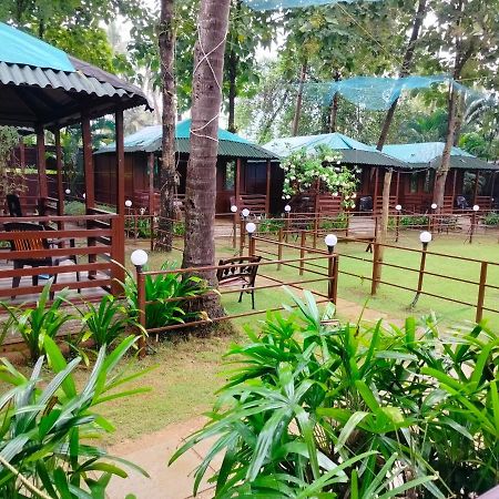 Club Palolem Resort Ngoại thất bức ảnh