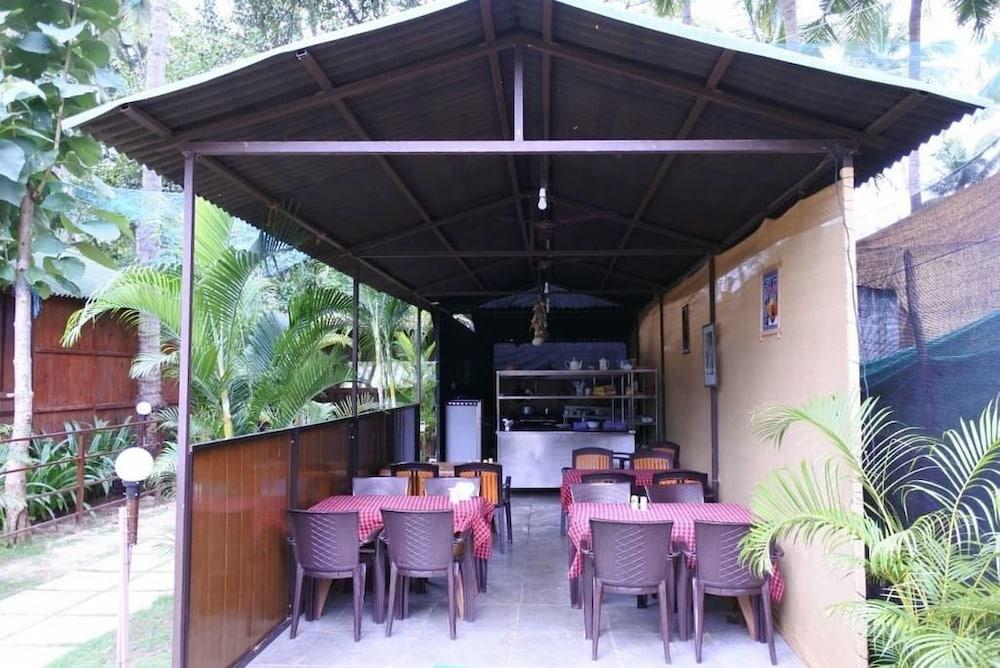 Club Palolem Resort Ngoại thất bức ảnh